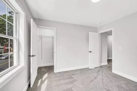 243-245 Quincy, Springfield, MA 01109 photo 14