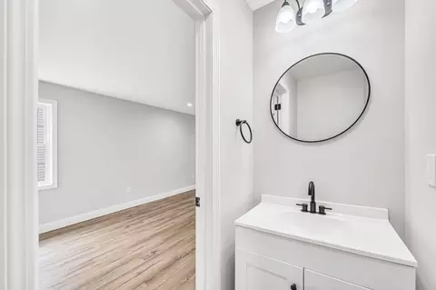 243-245 Quincy, Springfield, MA 01109 photo 10