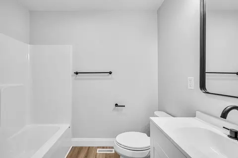 243-245 Quincy, Springfield, MA 01109 photo 16