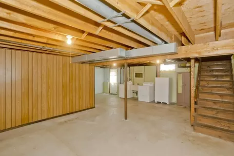 51 Hardy St, Springfield, MA 01129 photo 42