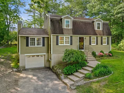 178 R King St, Groveland, MA 01834
