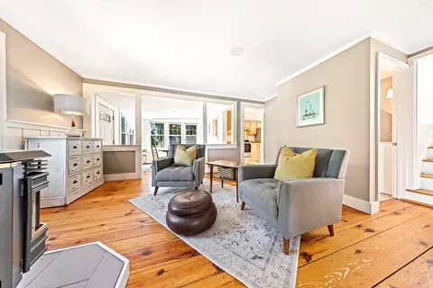 17 S High St, Ashburnham, MA 01430 photo 7