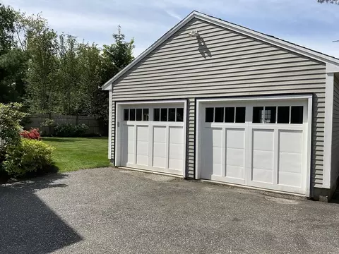 104 Pine Grove St, Needham, MA 02494 photo 25