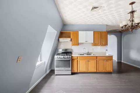 186 John St, Fall River, MA 02721 photo 19
