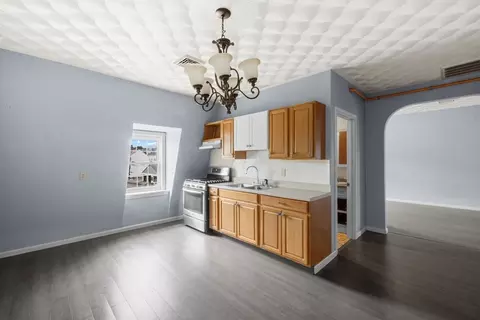 186 John St, Fall River, MA 02721 photo 21