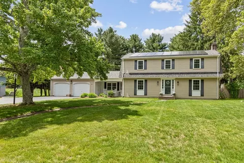 15 Bunny Ln, Brooklyn, CT 06234