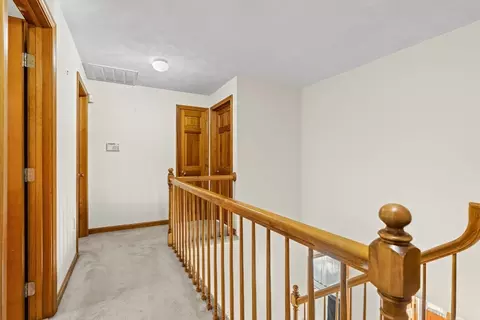 Entry Way - 11 Beechtree Cir, Wakefield, MA 01880 photo 3 of 3