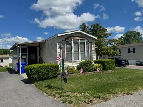 14 Ipswich Dr #14, Taunton, MA 02780