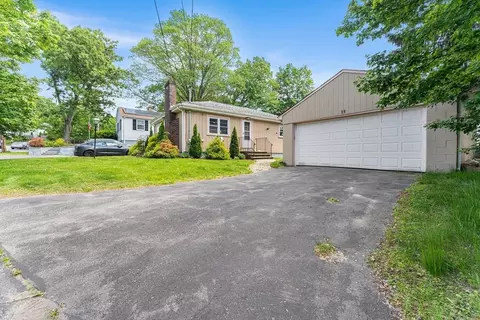 19 Sprague St, Dedham, MA 02026 photo 25