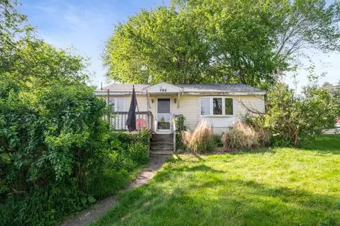 366 Kenoza St, Haverhill, MA 01830