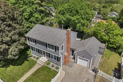 49 Pinehurst Ave, Methuen, MA 01844
