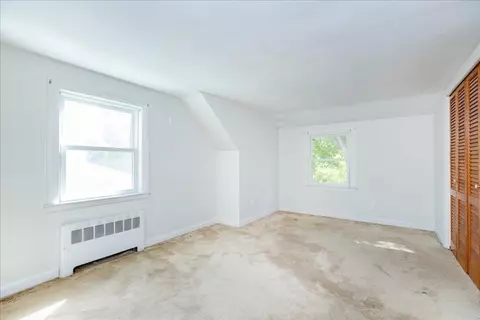 34 Roosevelt Ave, Danvers, MA 01923 photo 17