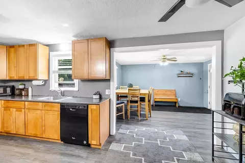 59 Kulig St, Springfield, MA 01104 photo 7