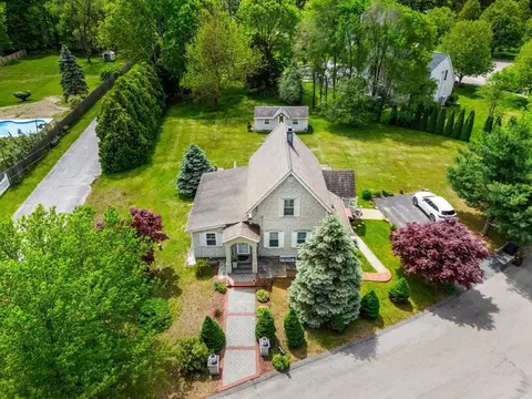 31 Rydberg Ter, Worcester, MA 01607