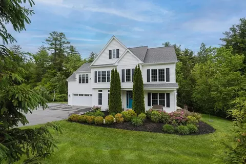 37 Sandy Ridge Rd, Sterling, MA 01564