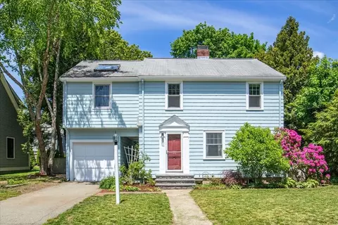 99 Fairway Dr, Newton, MA 02465