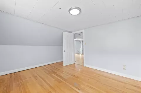 11 Shale St, Worcester, MA 01604 photo 23