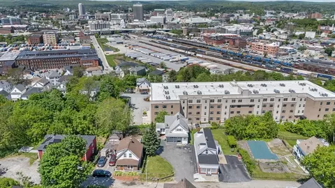 11 Shale St, Worcester, MA 01604 photo 34