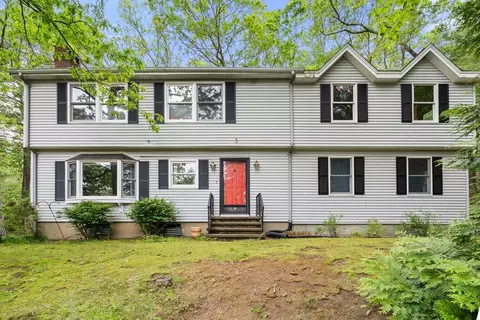 12 White Ave, Concord, MA 01742