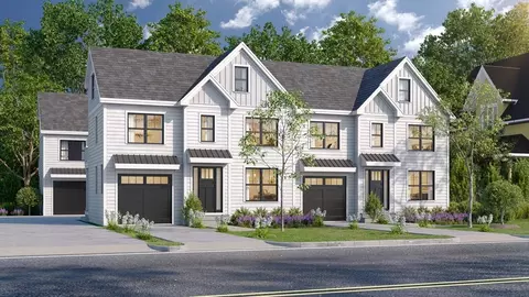 10 Webber Ave #4D, Bedford, MA 01730