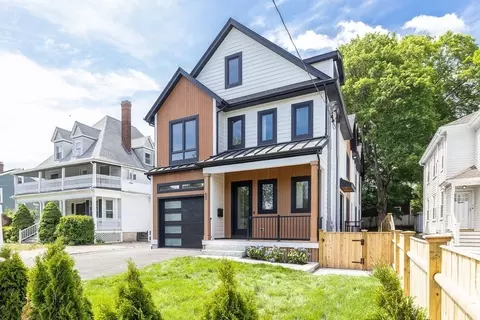 1597 Centre St #2, Newton, MA 02461