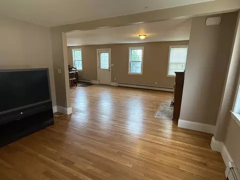 60 Chapin St, Fall River, MA 02724 photo 5