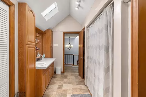 65 Holten St, Danvers, MA 01923 photo 33