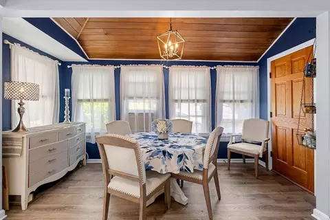 65 Holten St, Danvers, MA 01923 photo 12