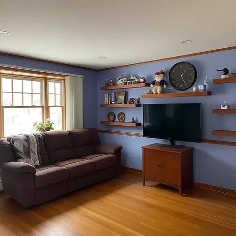 124 Bower St, Malden, MA 02148 photo 4