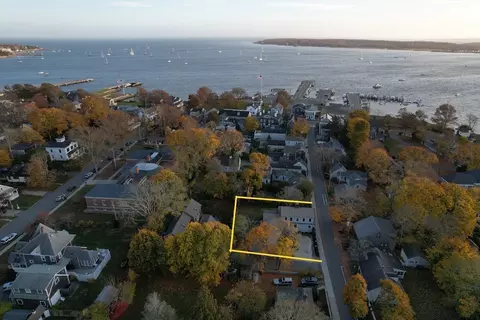 12 Cannon, Mattapoisett, MA 02739