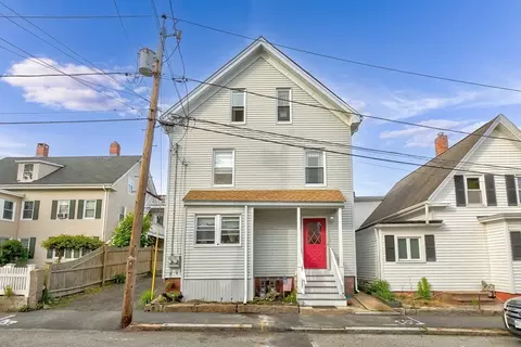 Exterior - 4 Myrtle Sq, Gloucester, MA 01930 photo 5 of 8