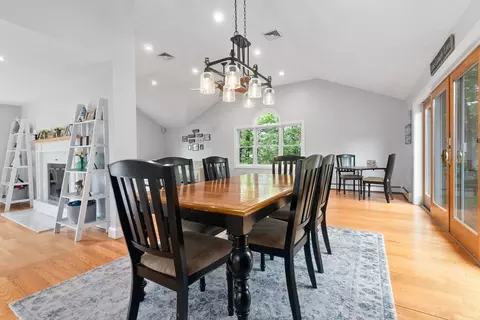 37 Joseph Way, Reading, MA 01867 photo 9