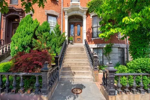 470 Massachusetts Ave #1, Boston, MA 02118