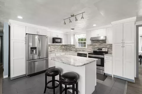 22 Wethersfield Rd, Natick, MA 01760 photo 6