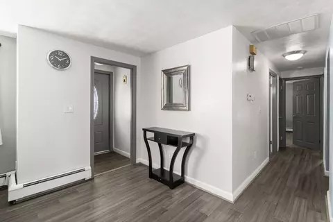 22 Wethersfield Rd, Natick, MA 01760 photo 3