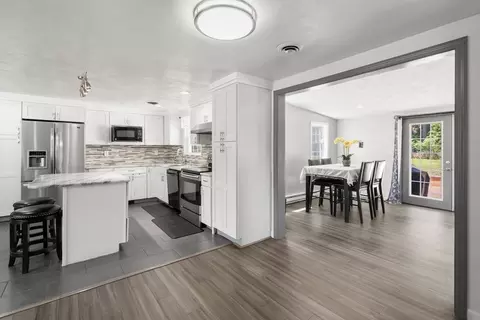 22 Wethersfield Rd, Natick, MA 01760 photo 12