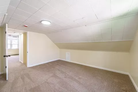 76 Wolcott Ave, West Springfield, MA 01089 photo 20