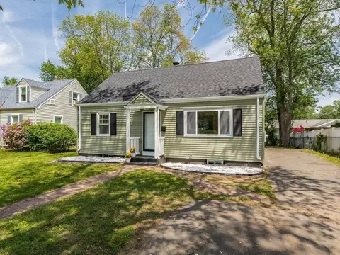 76 Wolcott Ave, West Springfield, MA 01089 photo 31