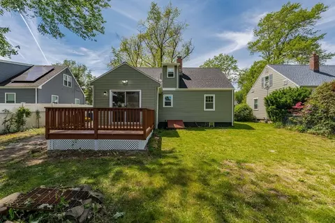 76 Wolcott Ave, West Springfield, MA 01089 photo 29