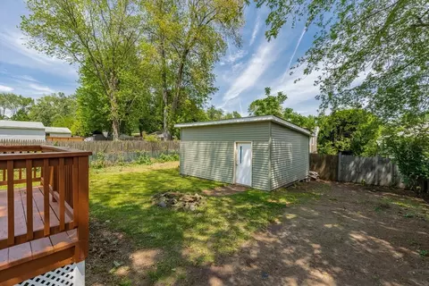 76 Wolcott Ave, West Springfield, MA 01089 photo 27
