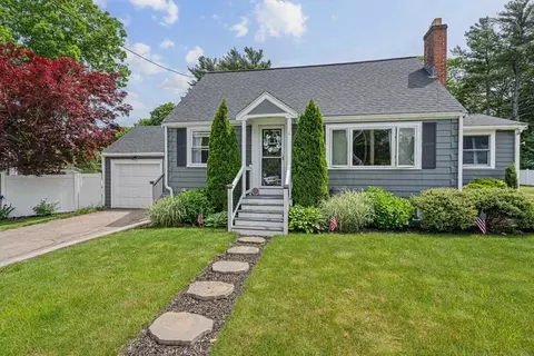 864 Front St, Weymouth, MA 02190