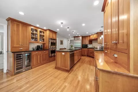 Kitchen - 16 Harvard Dr, Hingham, MA 02043 photo 1 of 4