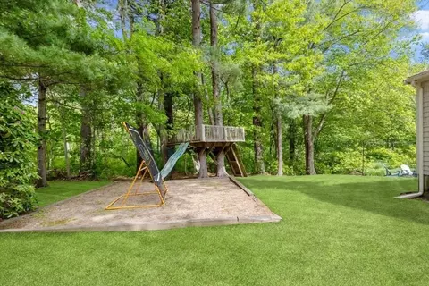 Exterior - 16 Harvard Dr, Hingham, MA 02043 photo 4 of 7