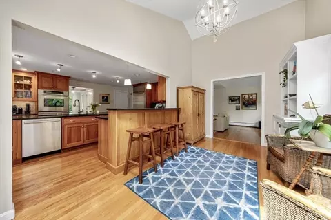 Kitchen - 16 Harvard Dr, Hingham, MA 02043 photo 4 of 4
