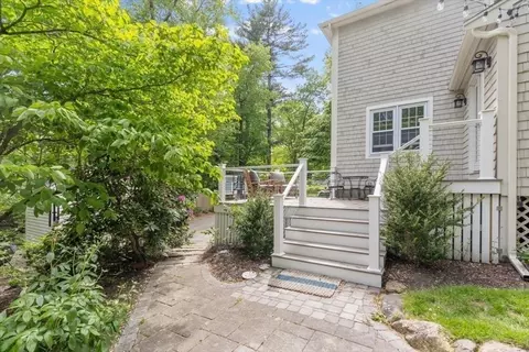 Exterior - 16 Harvard Dr, Hingham, MA 02043 photo 3 of 7