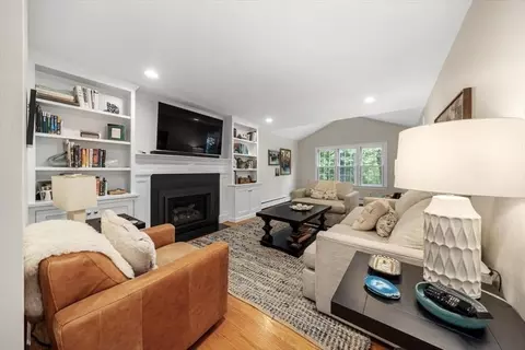 Living - 16 Harvard Dr, Hingham, MA 02043 photo 3 of 4