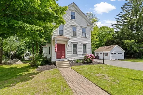 225 Pleasant St, Weymouth, MA 02190