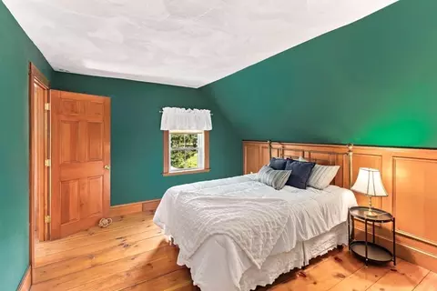Bedroom - 100 Gilbert St, Mansfield, MA 02048 photo 3 of 5