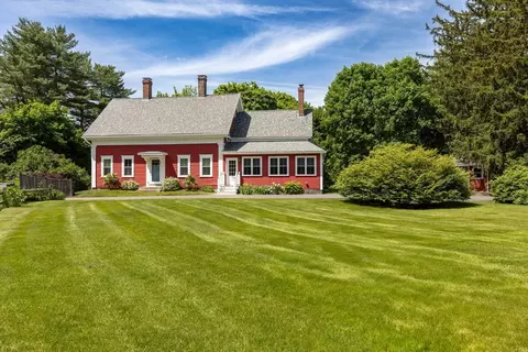 Exterior - 100 Gilbert St, Mansfield, MA 02048 photo 3 of 12
