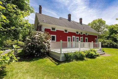 Exterior - 100 Gilbert St, Mansfield, MA 02048 photo 9 of 12